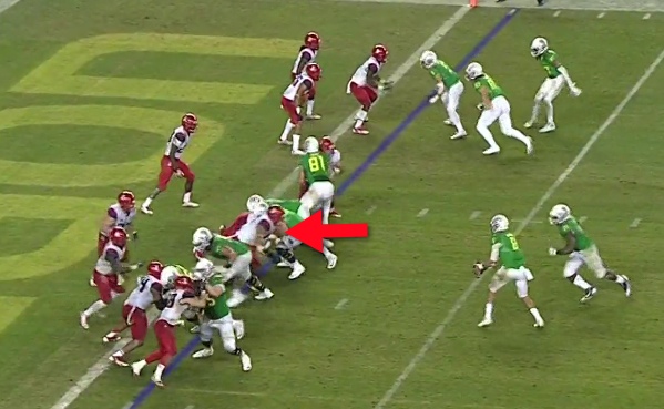 Oregon is letting the Nose Tackle through again!