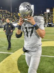 It's hard not to be disappointed after losing a 10 point lead in the fourth quarter to a Cougars team that the Ducks hadn't lost to in eight years.